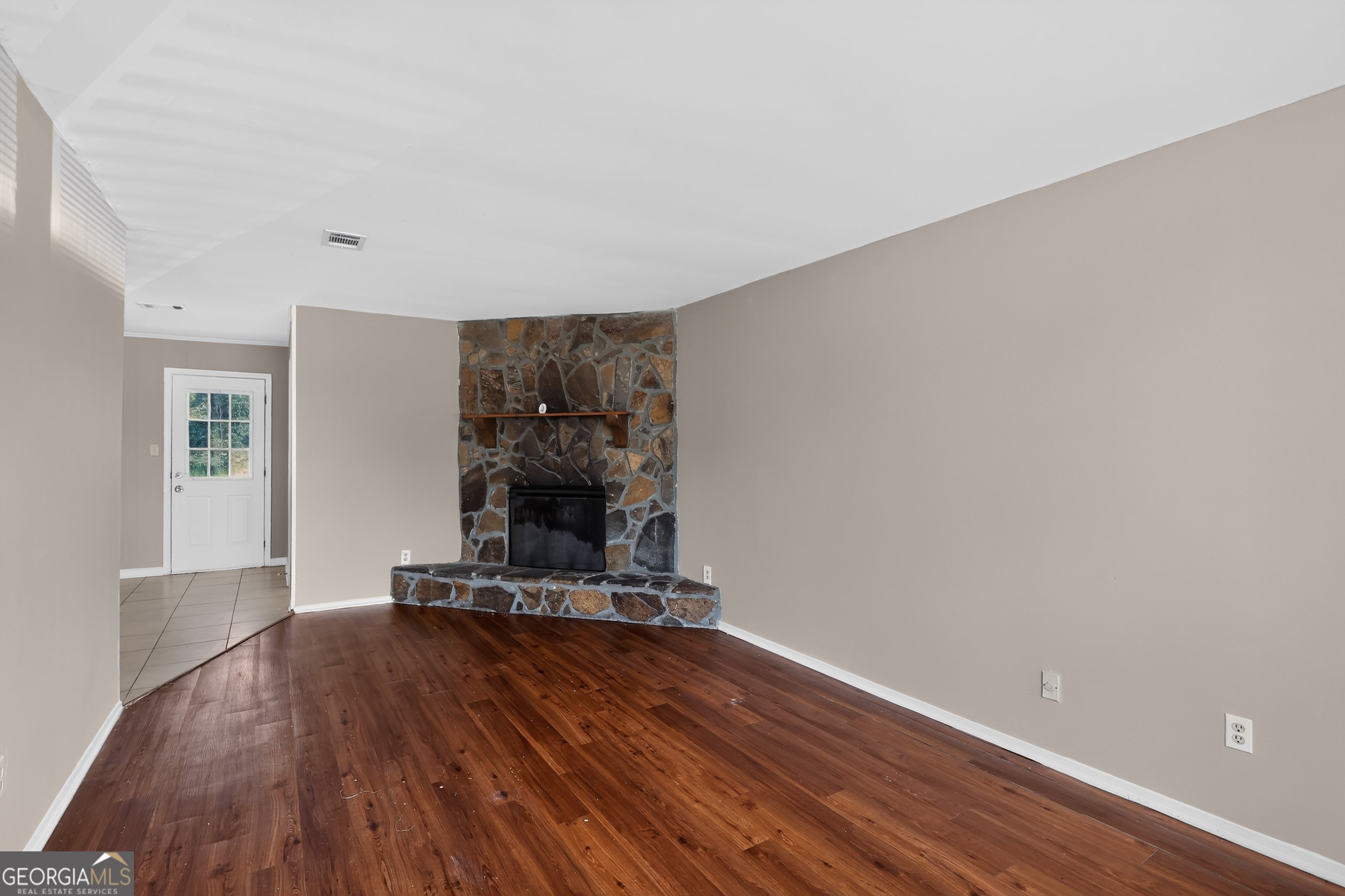 2579 Anthony Dejuan PKWY