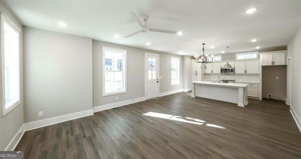 485 West AVE