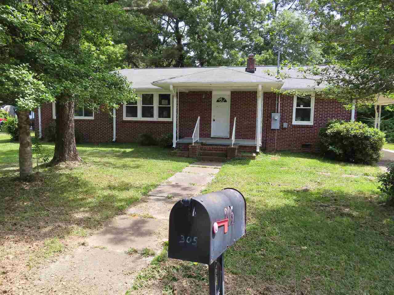 This 4 sided brick ranch is perfect for a starter home or those looking to downsize. It offers a split bedroom floor plan., 2 full baths, eat-in kitchen and living room. It is located on a large level lot. This property is sold as-is. All financed offers must be accompanied by a pre-qualification letter by Quicken Loans, LLC.