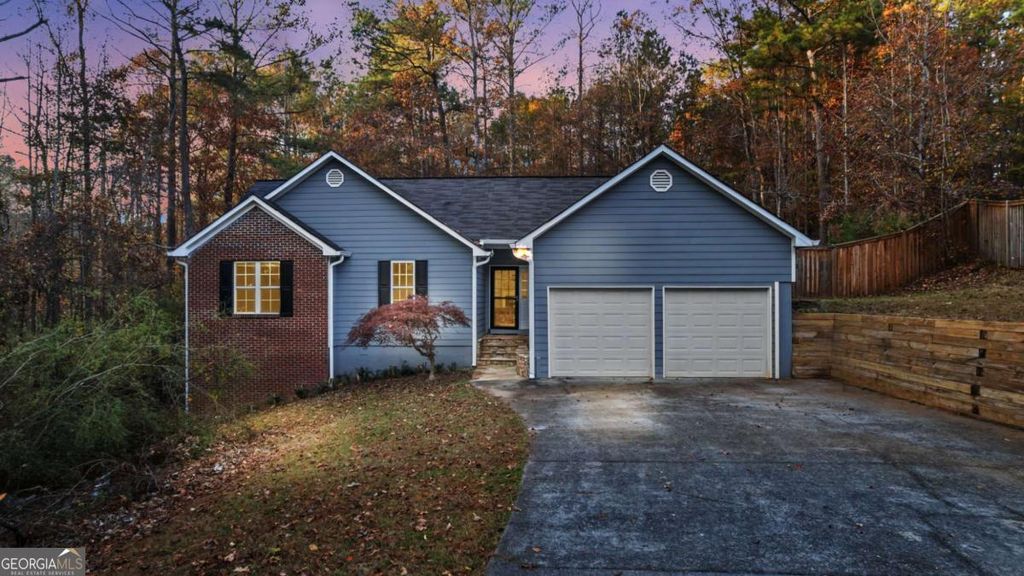 Photo of 405 Christopher Lane, Canton, GA 30114 (MLS # 10781348)
