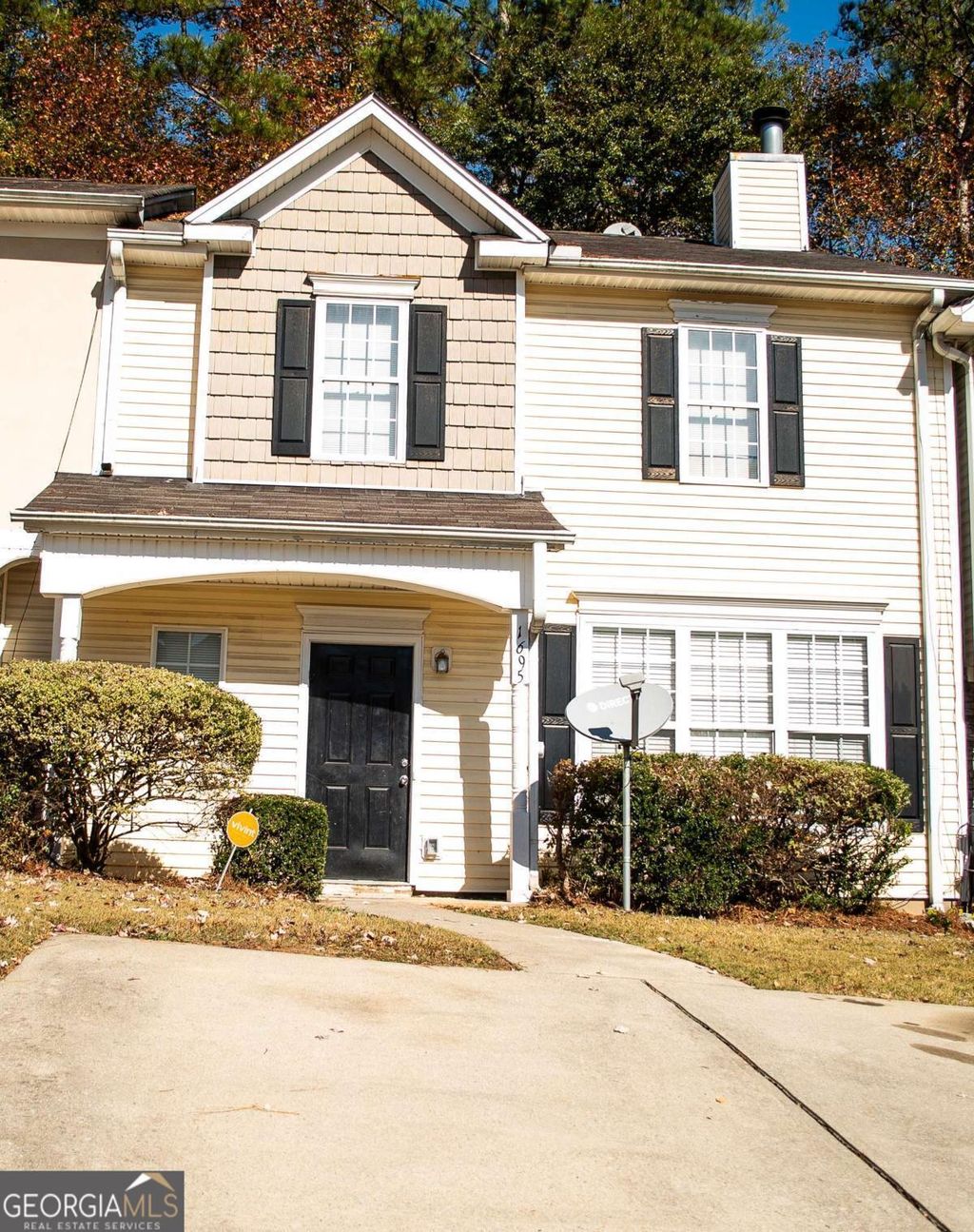 Photo of 1695 Camden Forrest Way, Riverdale, GA 30296 (MLS # 10767627)