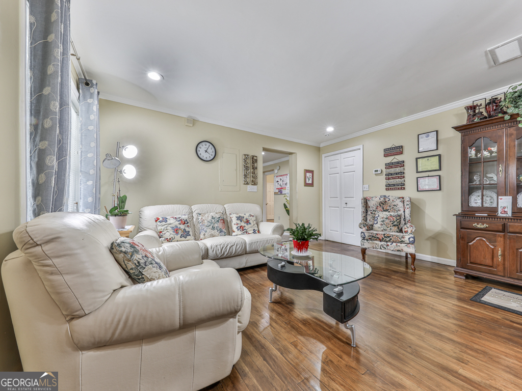 3605 Shallowford RD