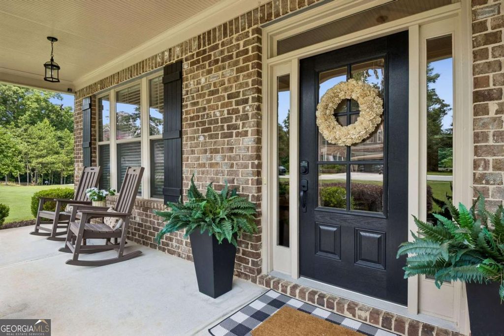 Photo of 5883 Heritage Ridge, Flowery Branch, GA 30542 (MLS # 10795240)