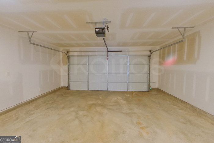 Old Stone Crossing - Residential Lease
