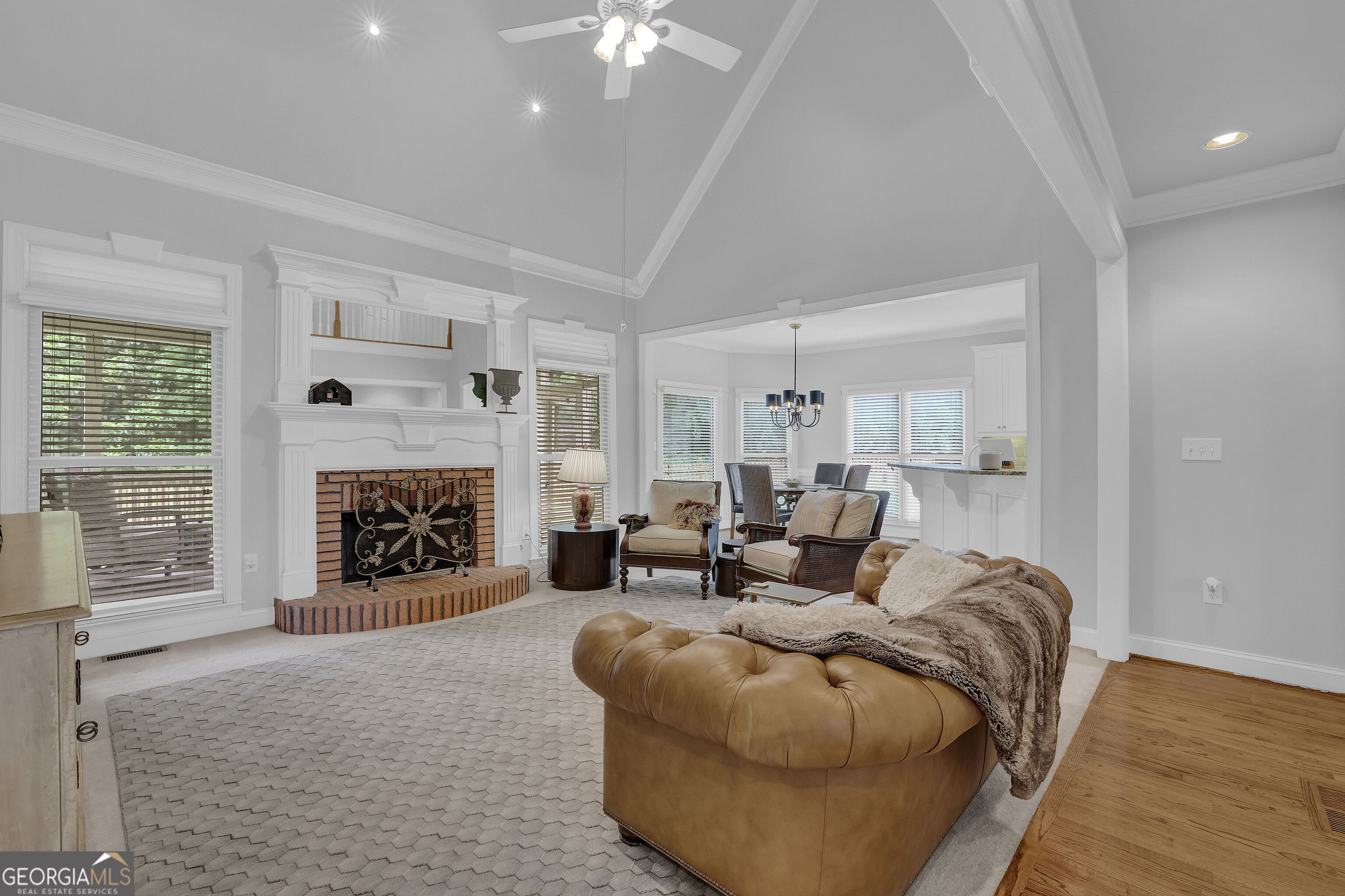 LAKEVIEW WALK - Residential