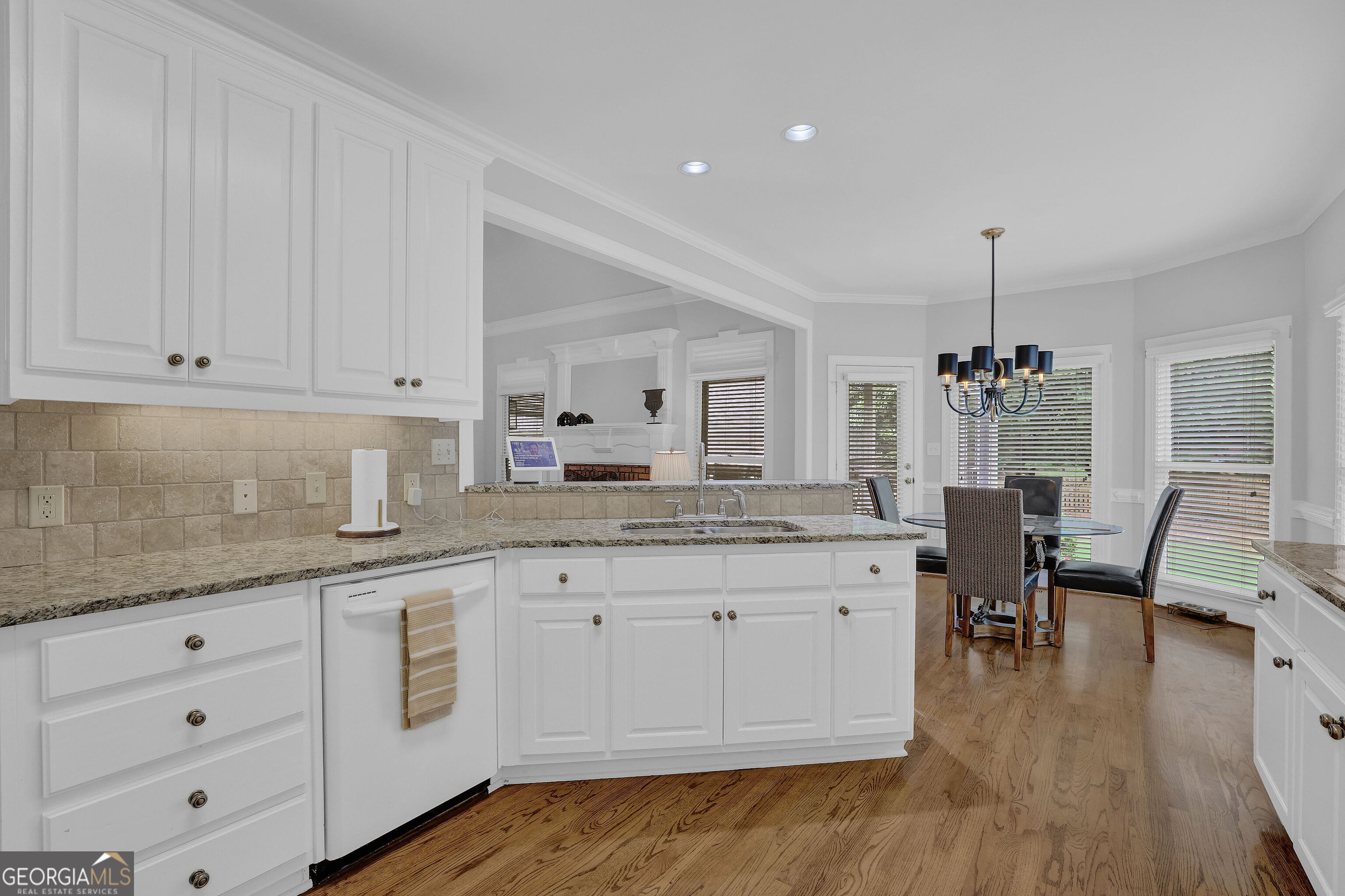 LAKEVIEW WALK - Residential