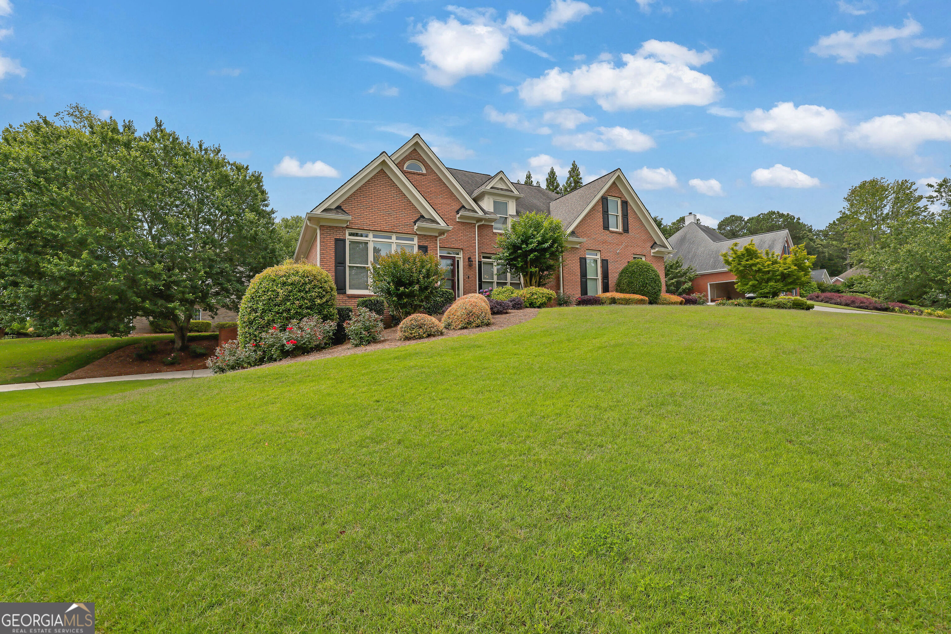 LAKEVIEW WALK - Residential