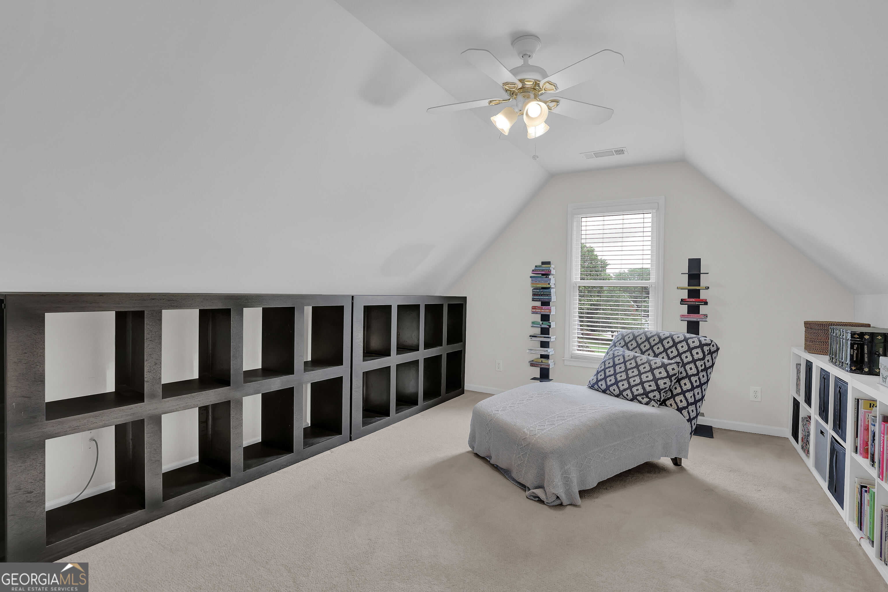 LAKEVIEW WALK - Residential