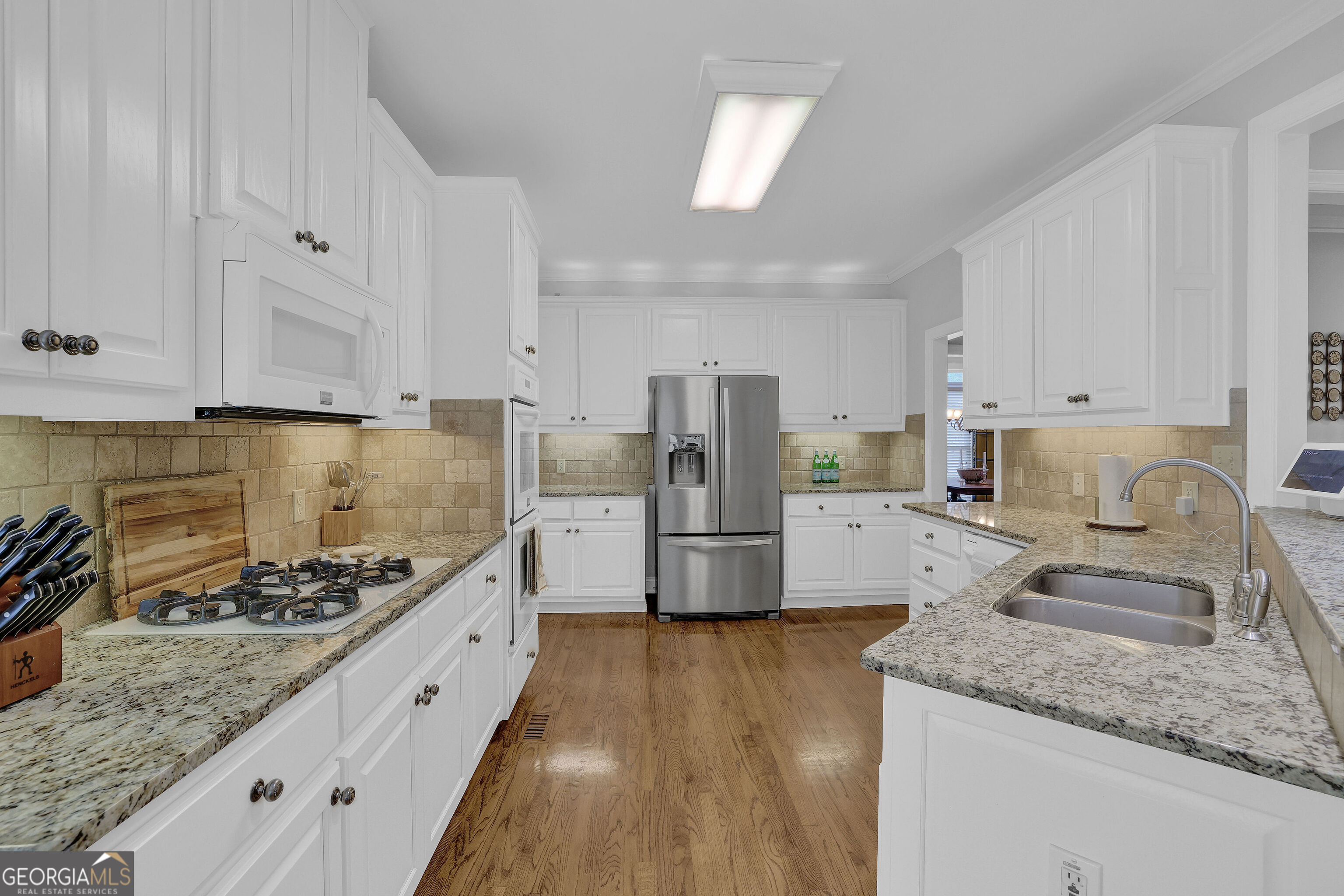 LAKEVIEW WALK - Residential