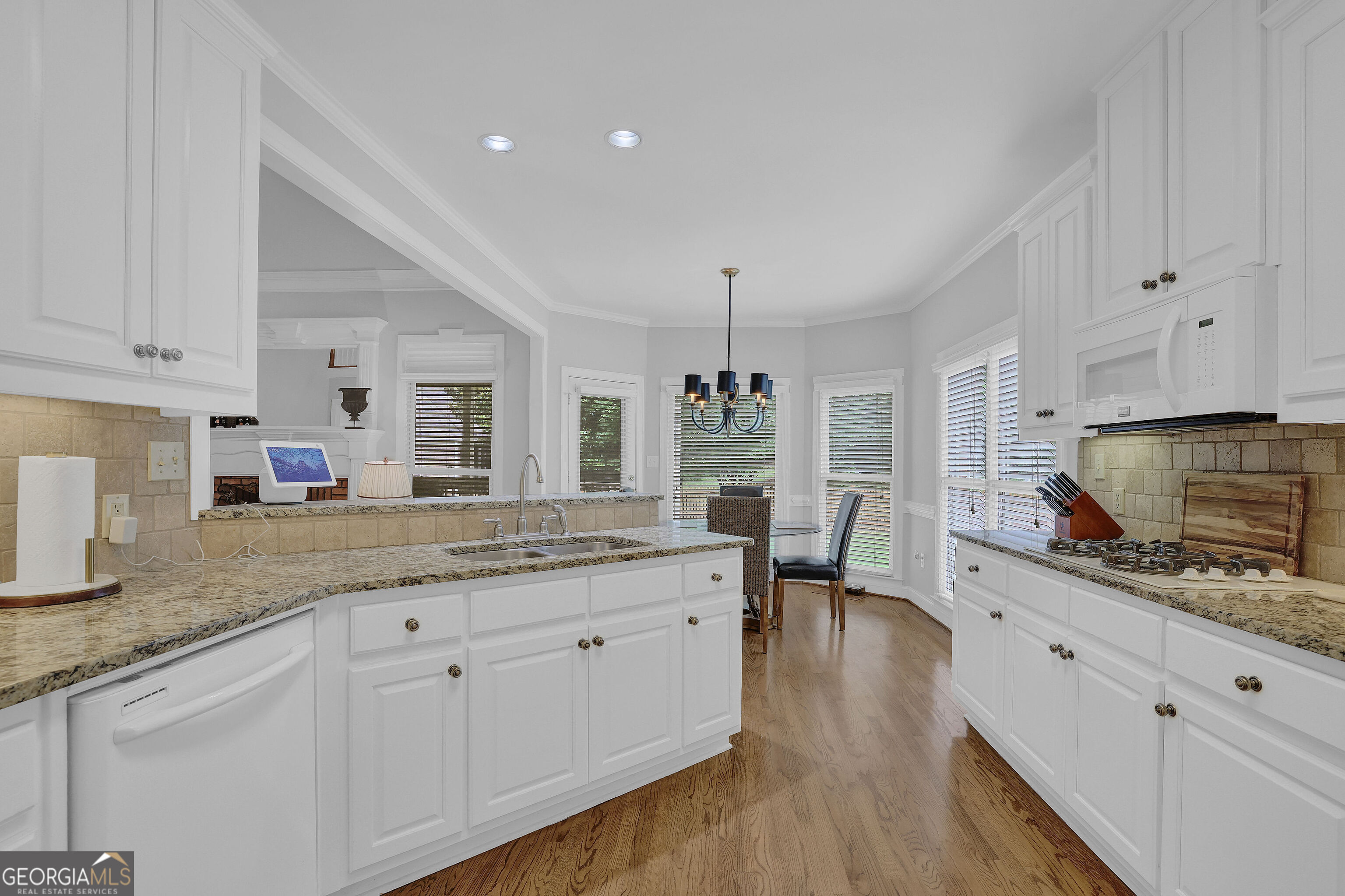 LAKEVIEW WALK - Residential