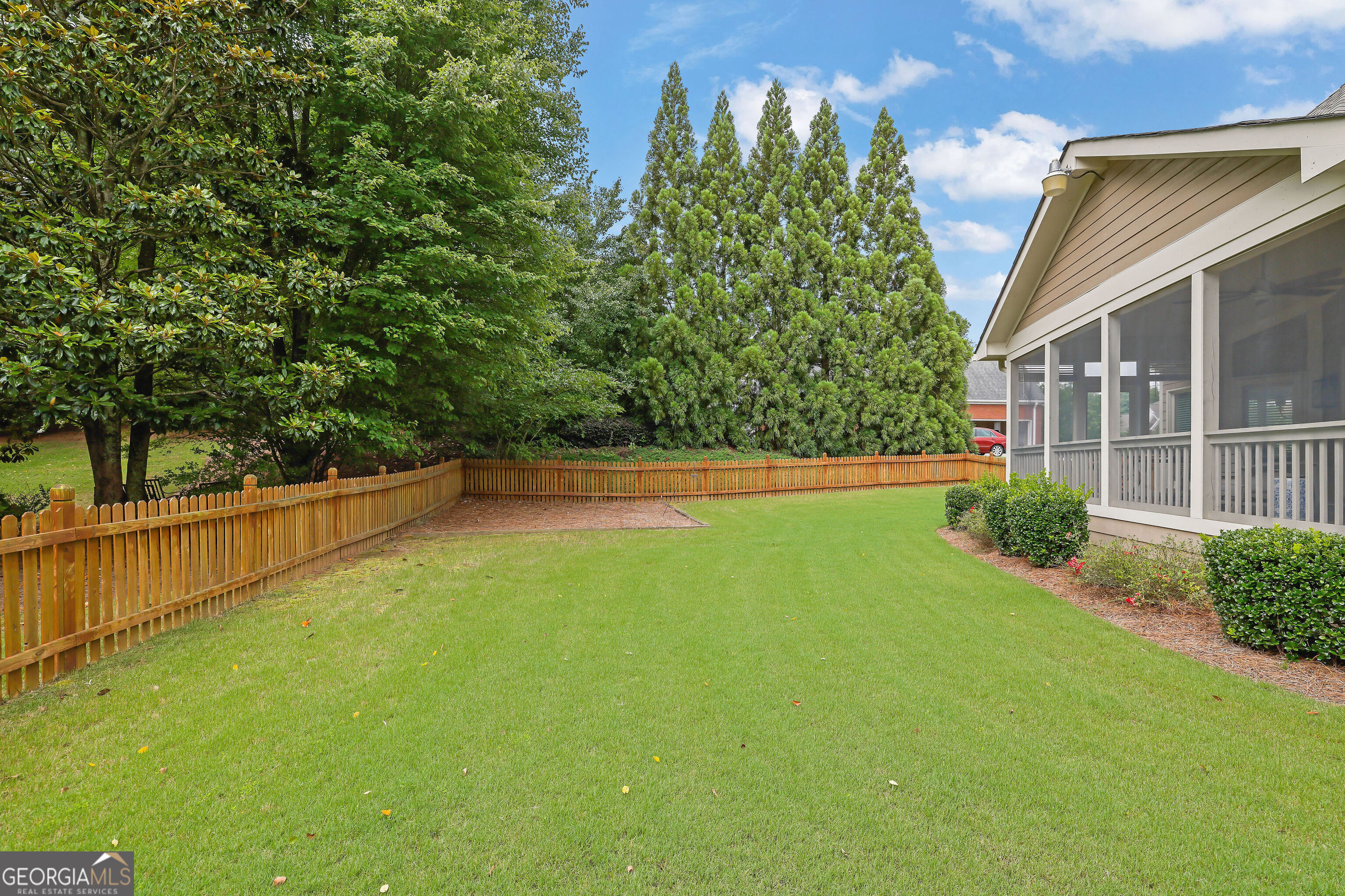 LAKEVIEW WALK - Residential