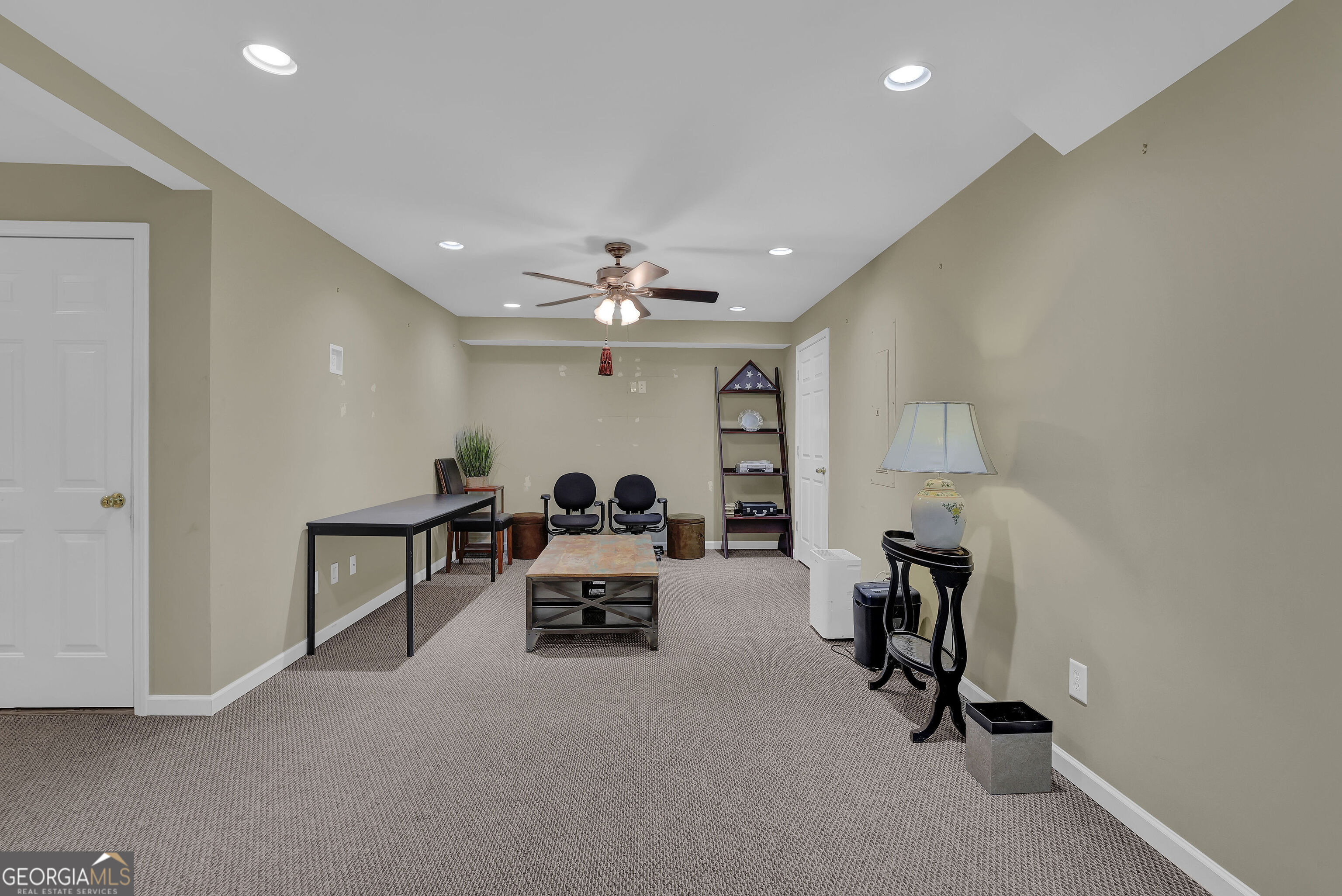 LAKEVIEW WALK - Residential