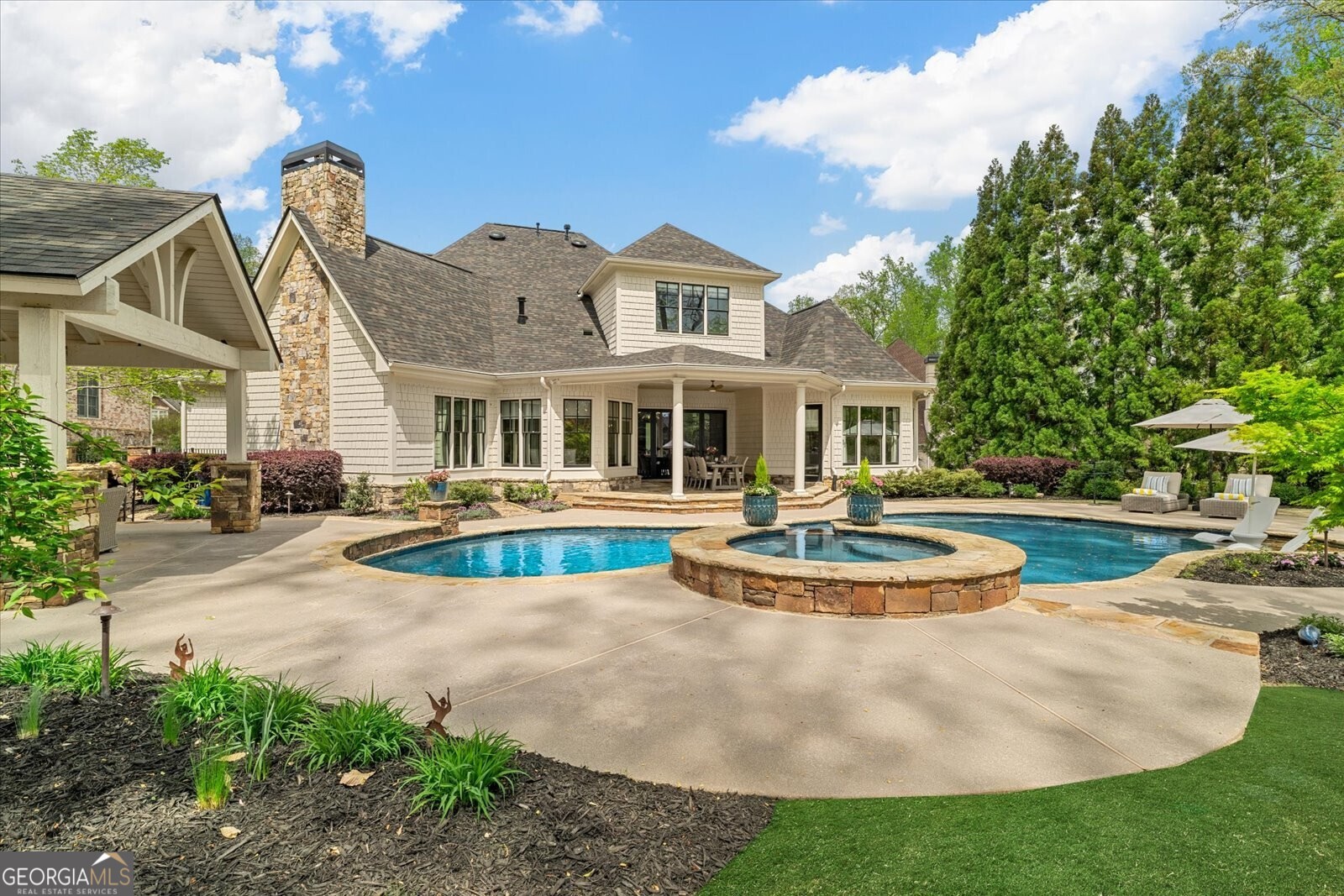 2305 WHITING BAY CTS