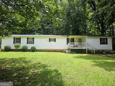 Photo of 74 Holly Drive, Carrollton, GA 30116 (MLS # 10547336)