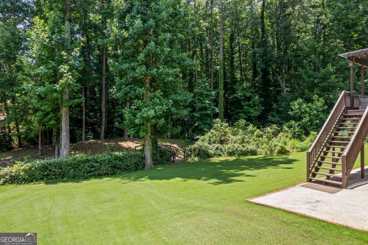 2500 Ashbourne DR