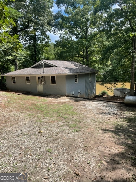 132 Collins RD