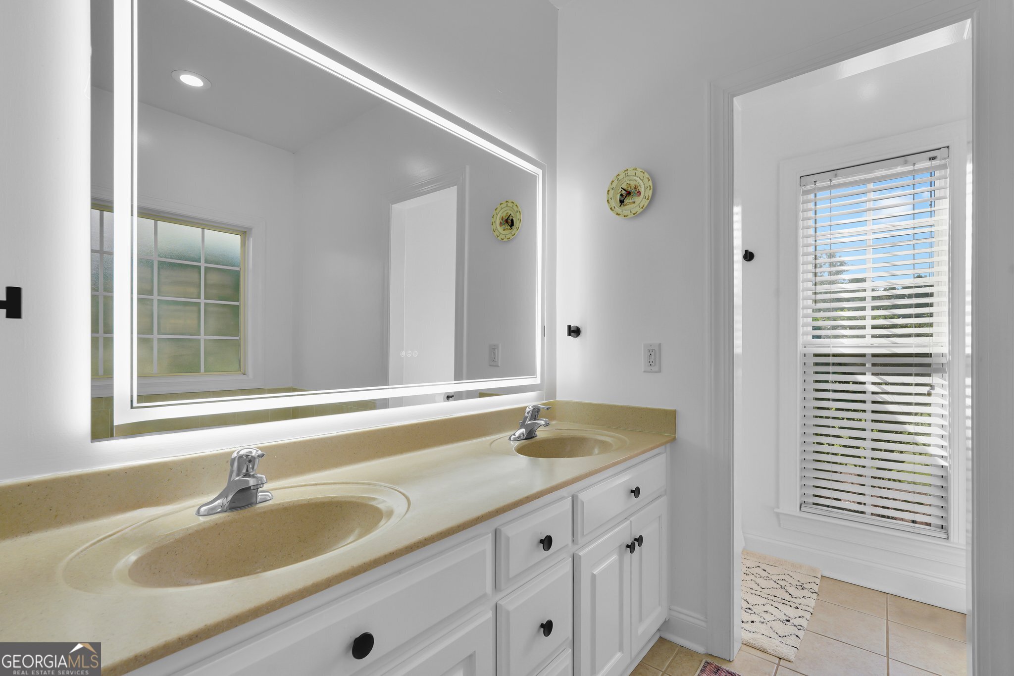 Statesboro, Georgia 30461, United States, 5 Bedrooms Bedrooms, ,3 BathroomsBathrooms,Residential,Active,210970