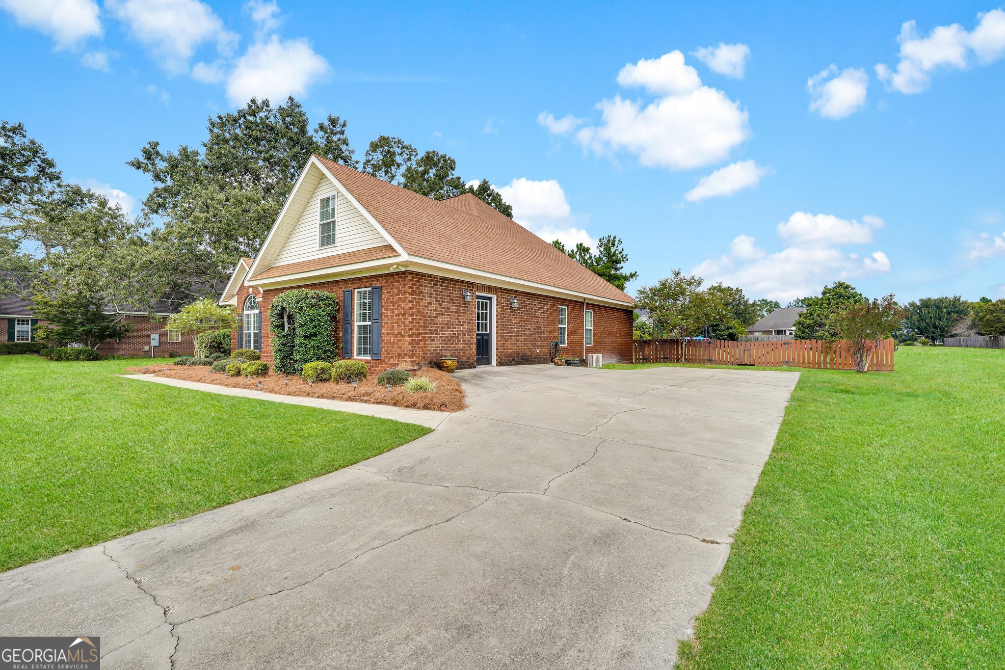 Statesboro, Georgia 30461, United States, 5 Bedrooms Bedrooms, ,3 BathroomsBathrooms,Residential,Active,210970