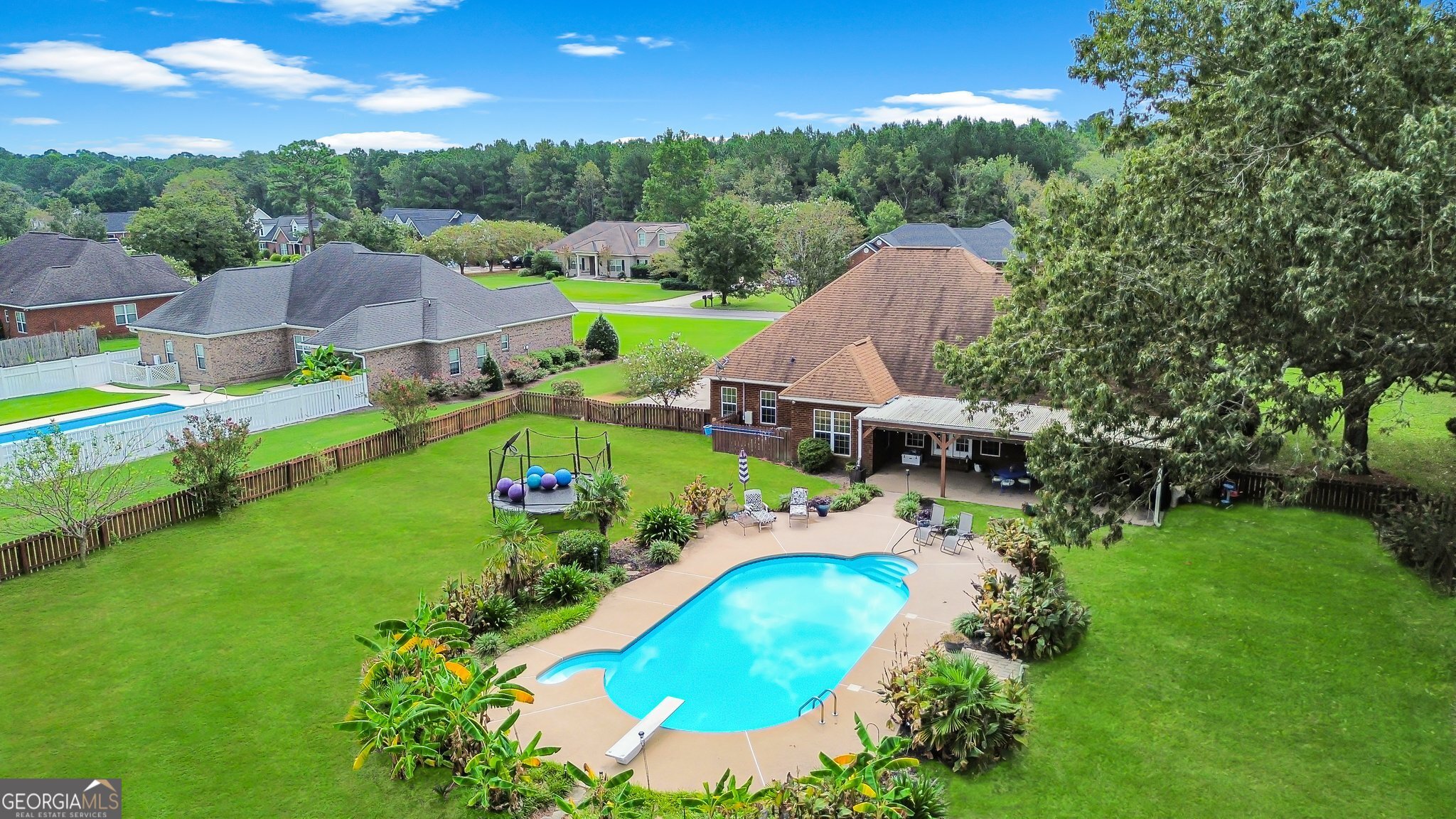 Statesboro, Georgia 30461, United States, 5 Bedrooms Bedrooms, ,3 BathroomsBathrooms,Residential,Active,210970