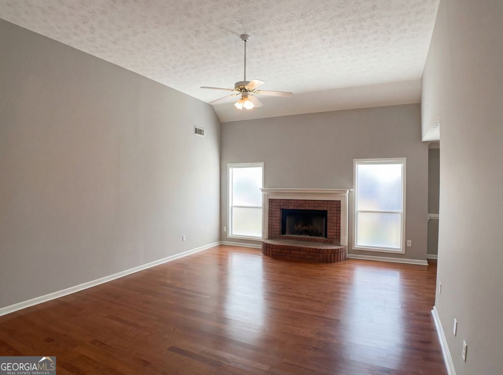 Photo of 4306 Foxberry Run, Loganville, GA 30052 (MLS # 10689079)