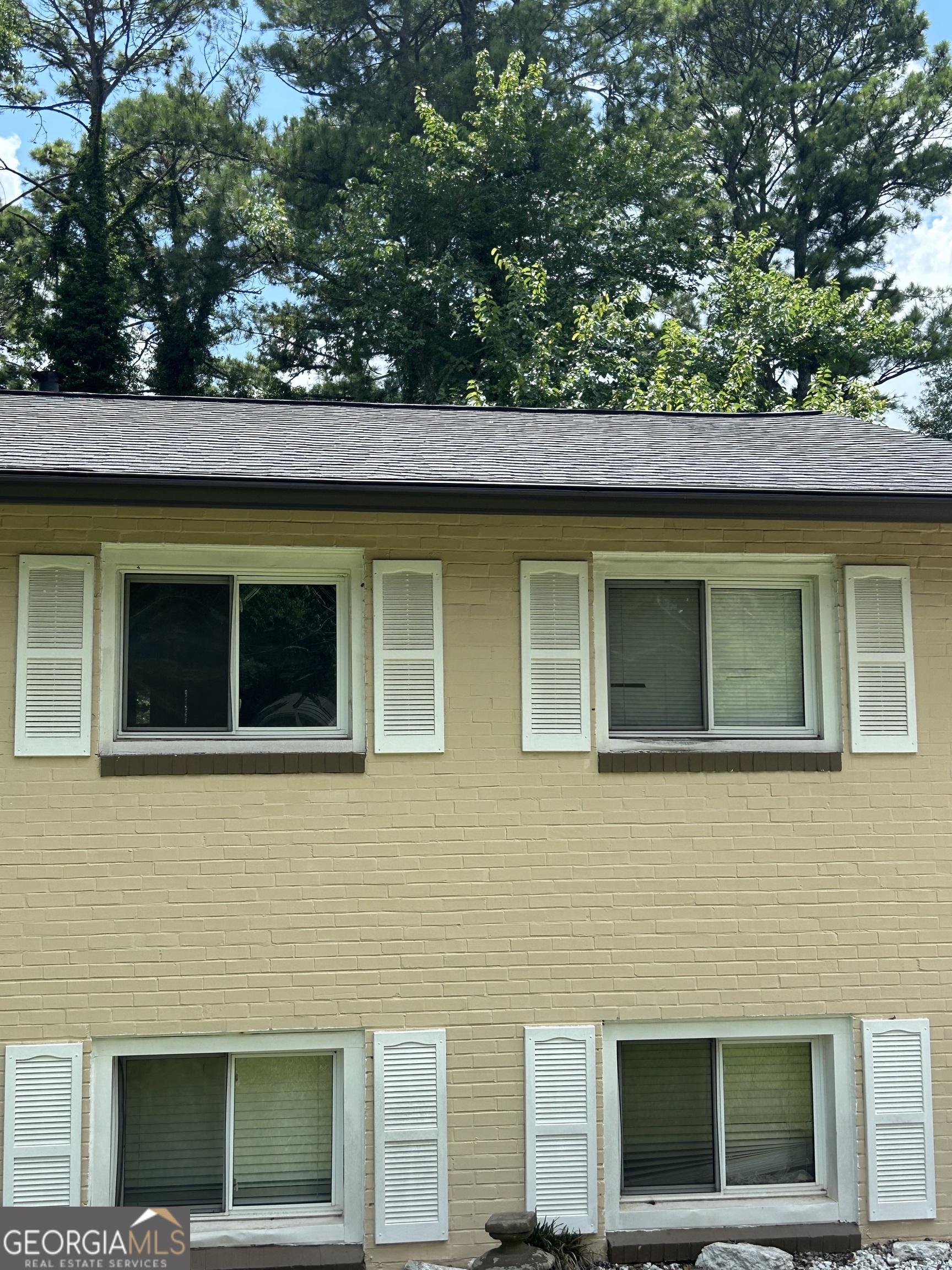 1332 Pineglen DR