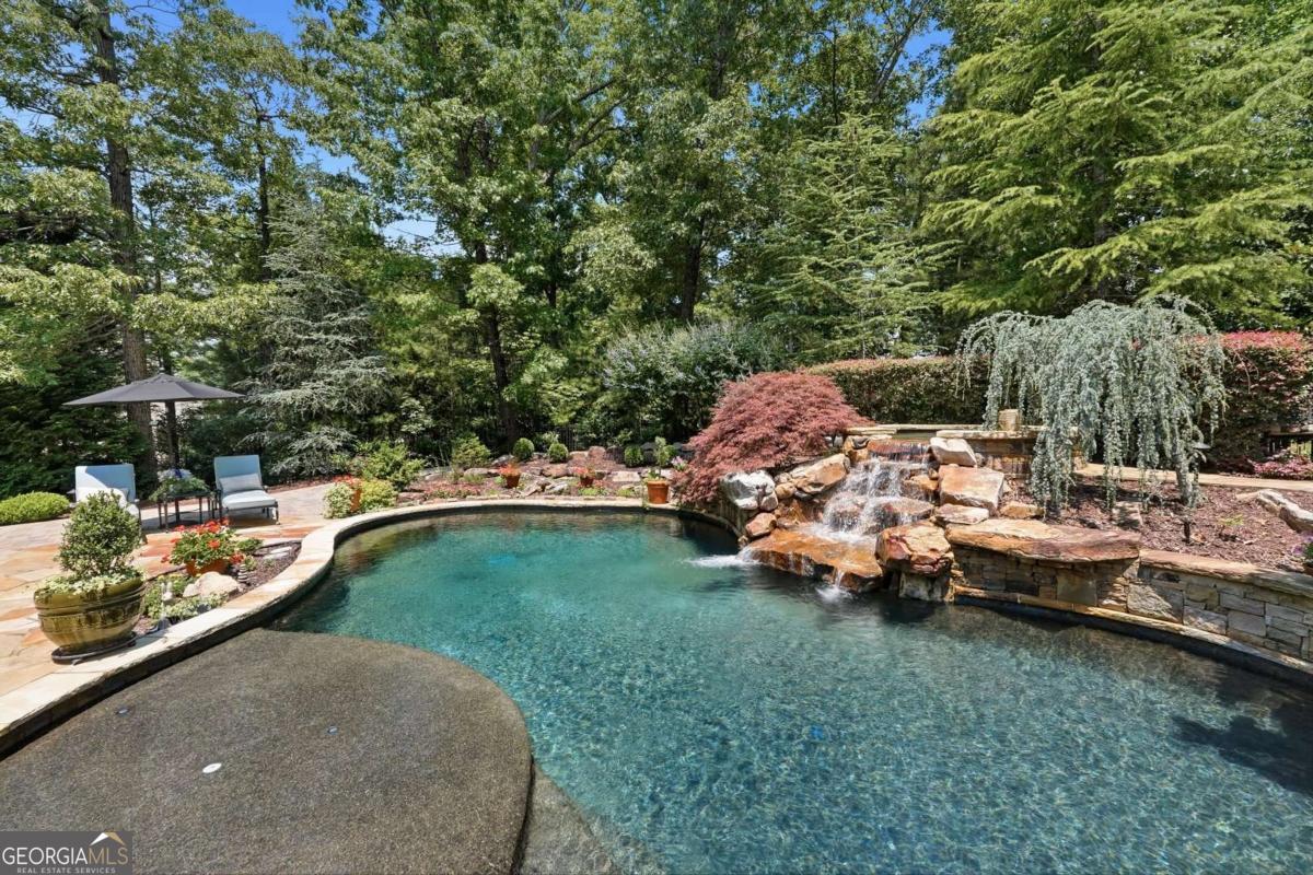 13335 Bishops CT