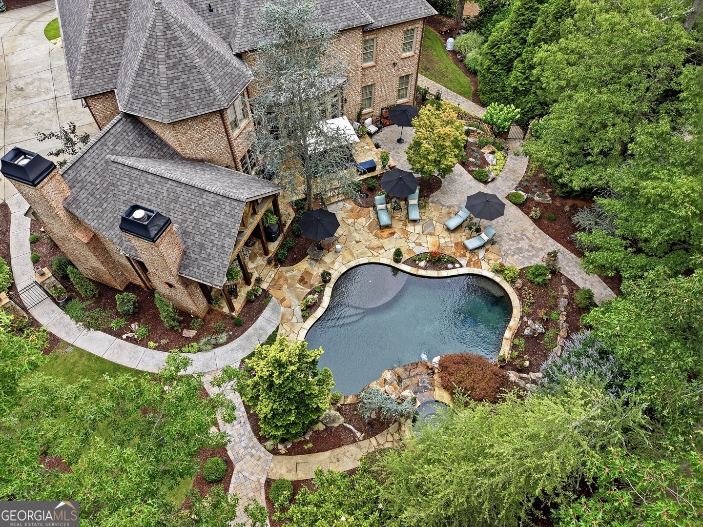 13335 Bishops CT