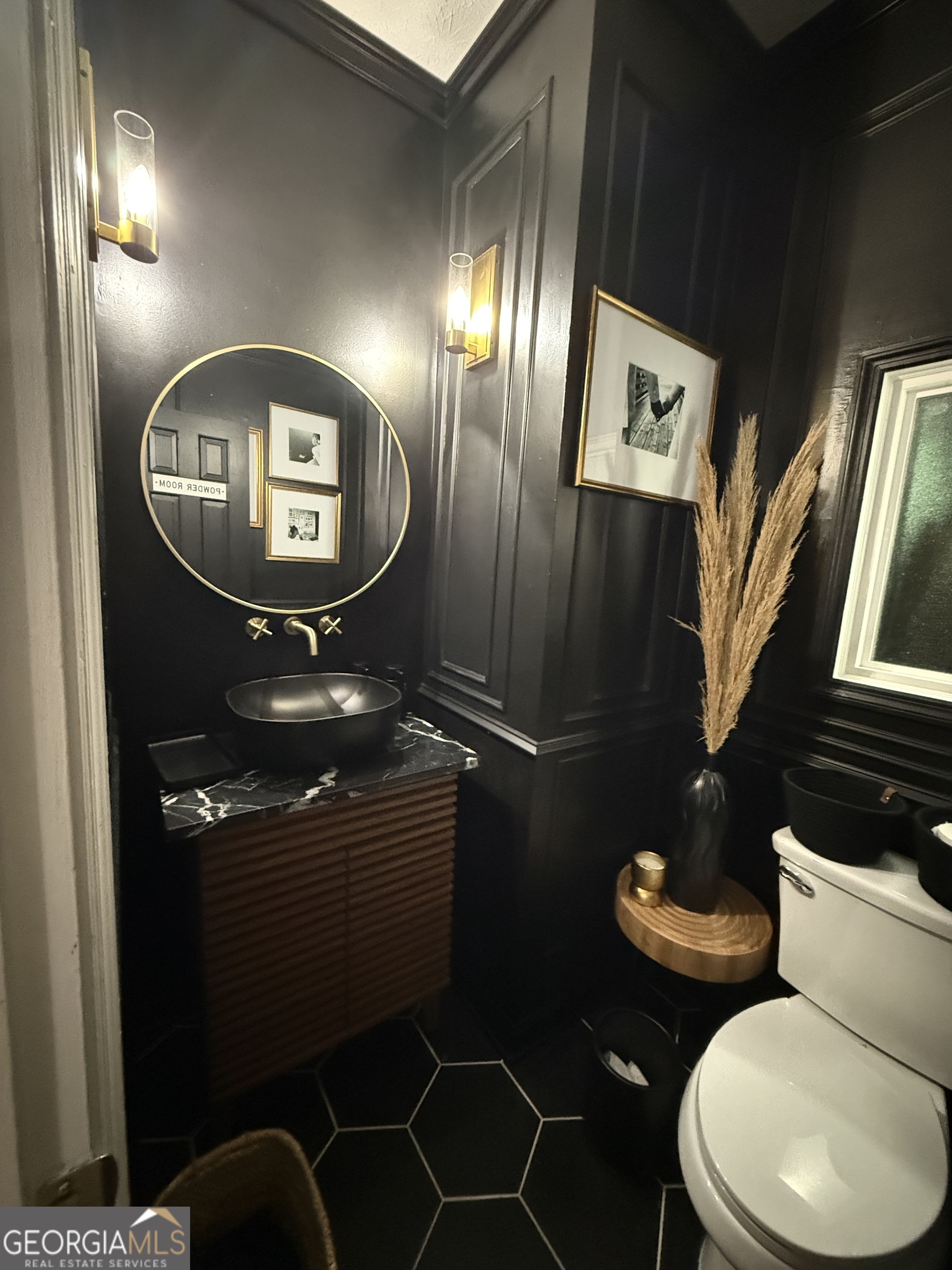 Beverly Manor - Residential