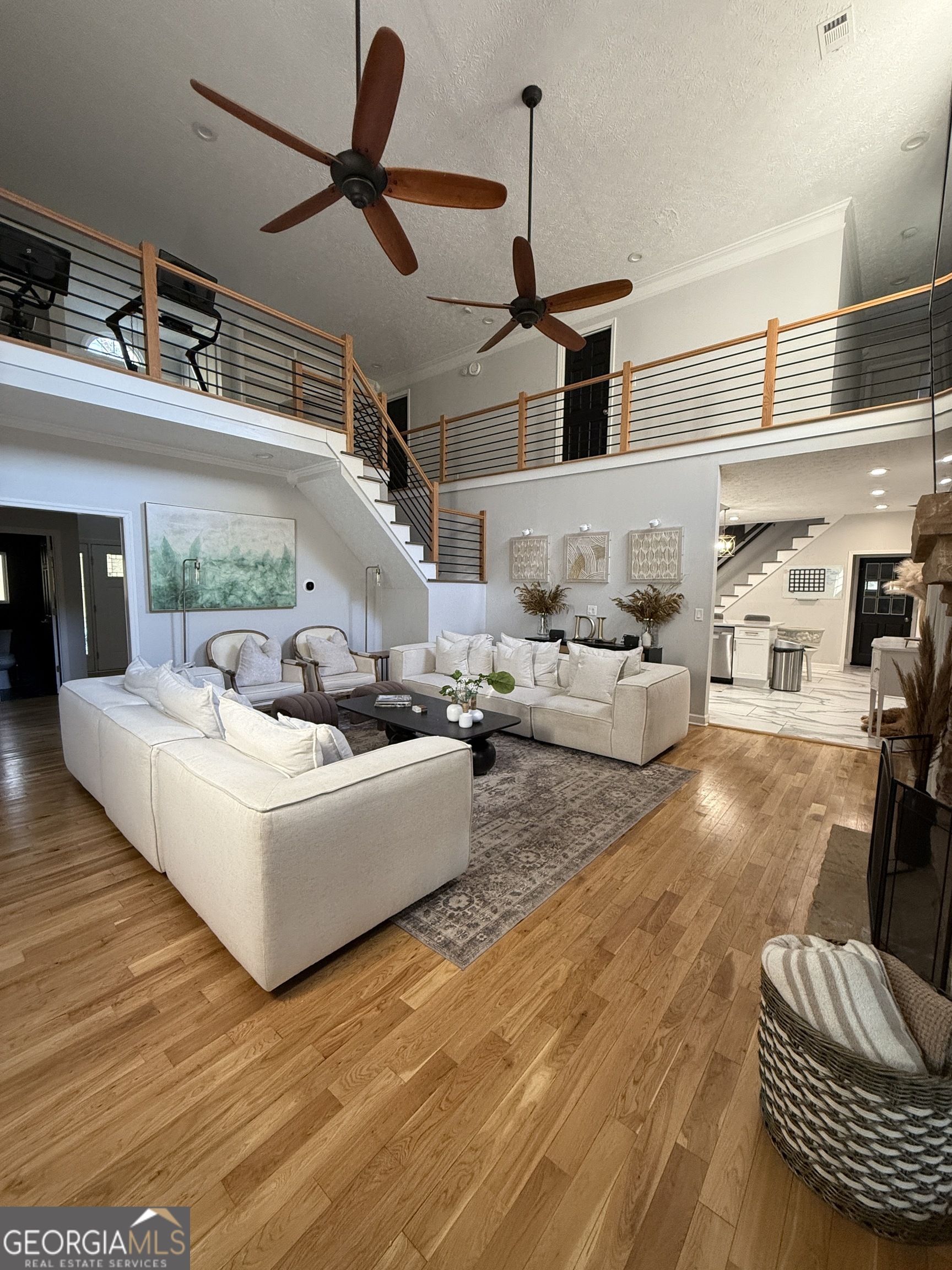 Beverly Manor - Residential