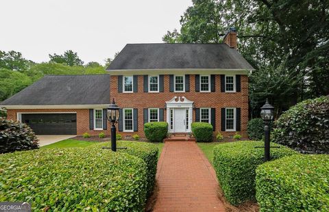 1111 Creekshore DR Athens GA 30606
