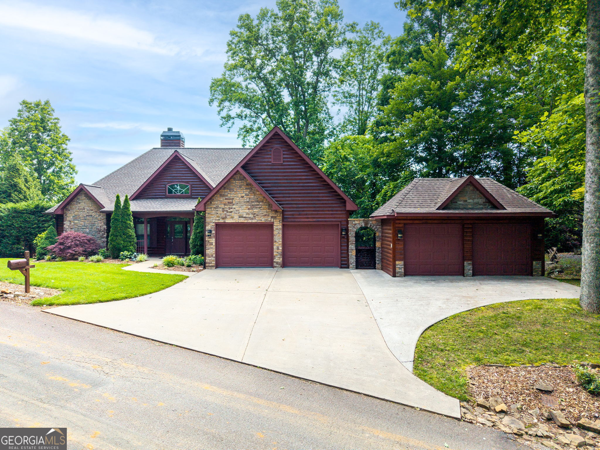 1748 Harris Ridge RD