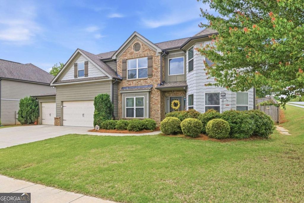 Photo of 5821 Park Point, Flowery Branch, GA 30542 (MLS # 10756894)