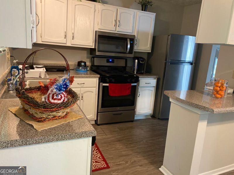 1530412591 Homes for Sale