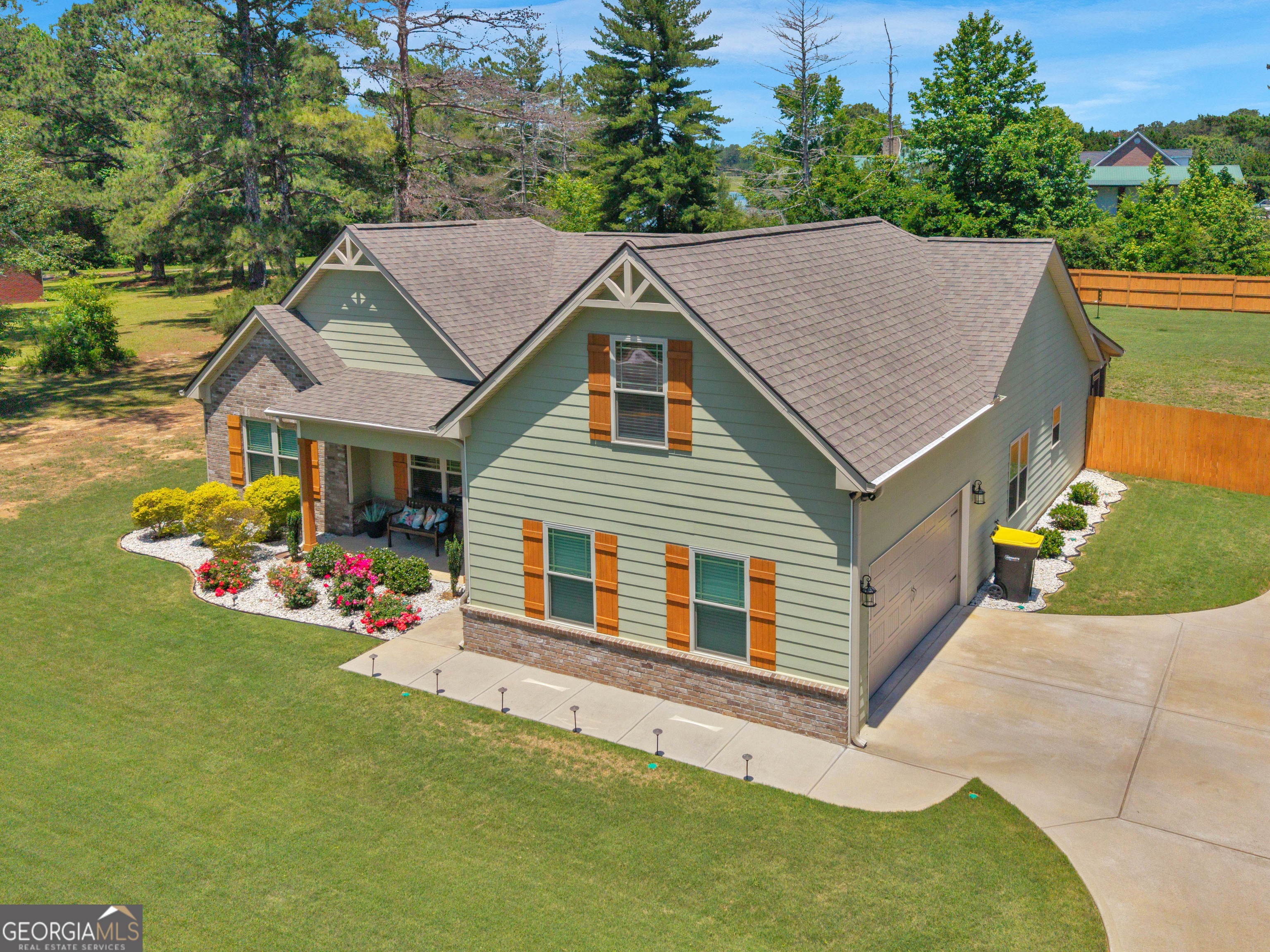 1563 Cabin Creek