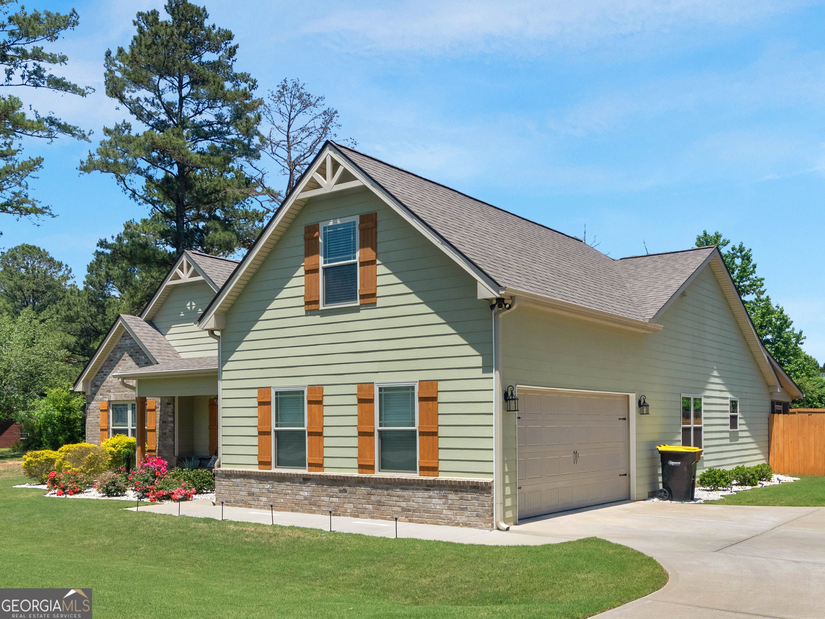 1563 Cabin Creek