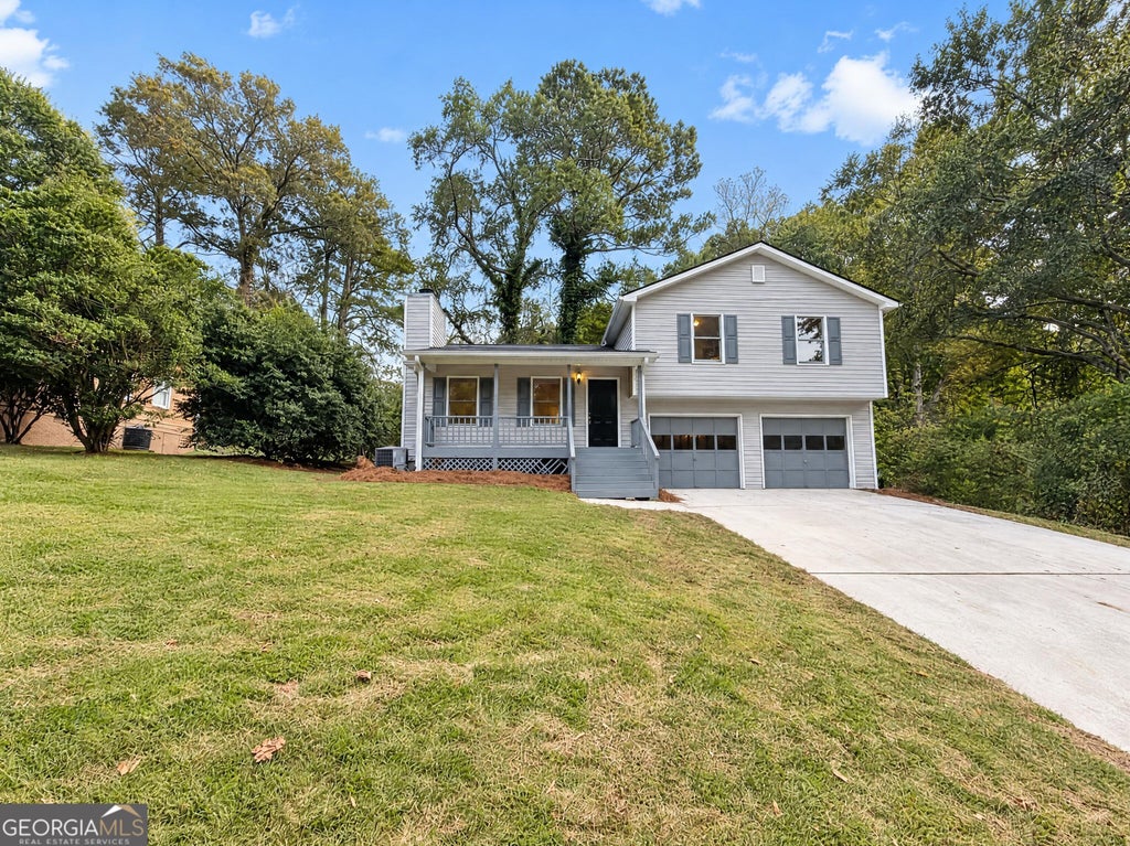 Photo of 91 Cross Creek Court, Villa Rica, GA 30180 (MLS # 10881491)