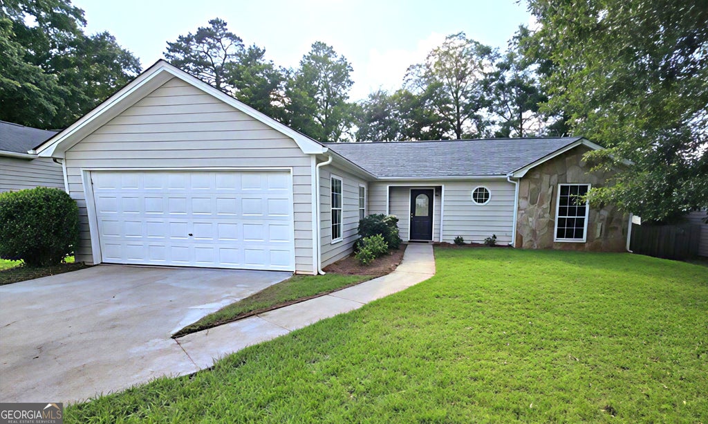 Photo of 114 Taylor Knoll Way, McDonough, GA 30253 (MLS # 10798537)
