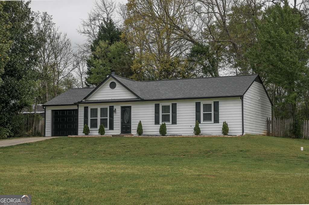 Photo of 356 Meadow Trace Drive, Auburn, GA 30011 (MLS # 10726649)