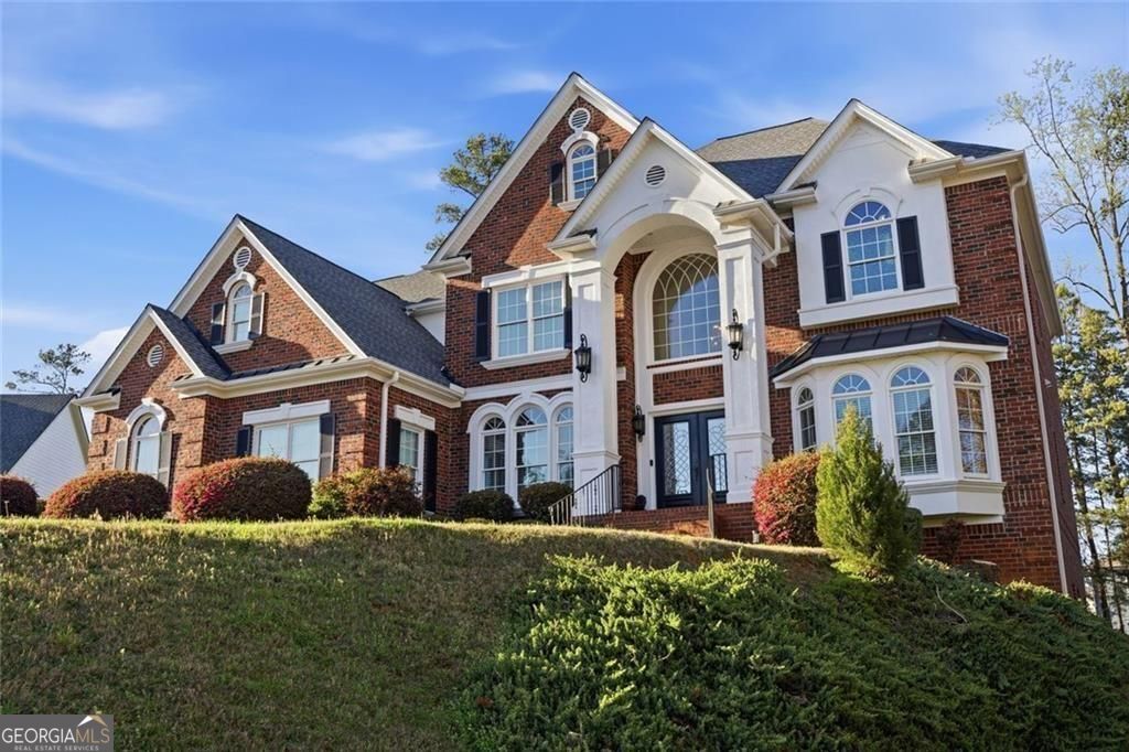5662 Tuxedo DR