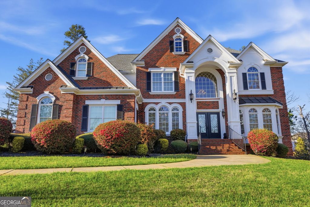 Photo of 5662 Tuxedo Drive, Douglasville, GA 30135 (MLS # 10730293)