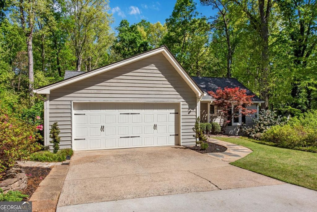 Photo of 120 Boxelder Lane, Roswell, GA 30076 (MLS # 10739764)