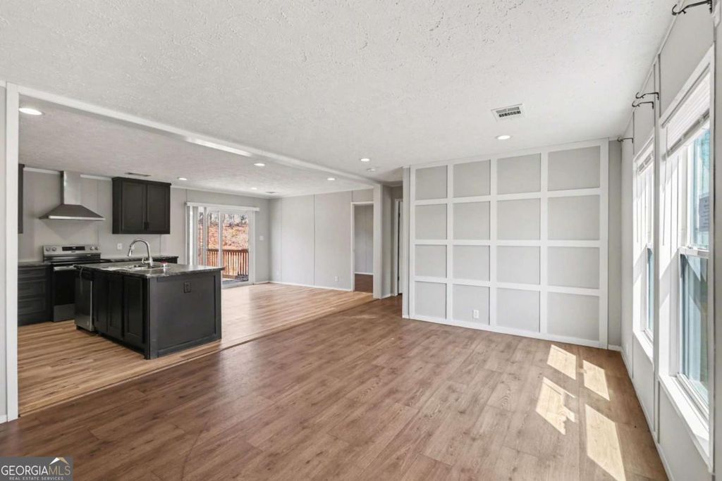 Photo of 14315 GA HIGHWAY 100, Franklin, GA 30217 (MLS # 10757332)