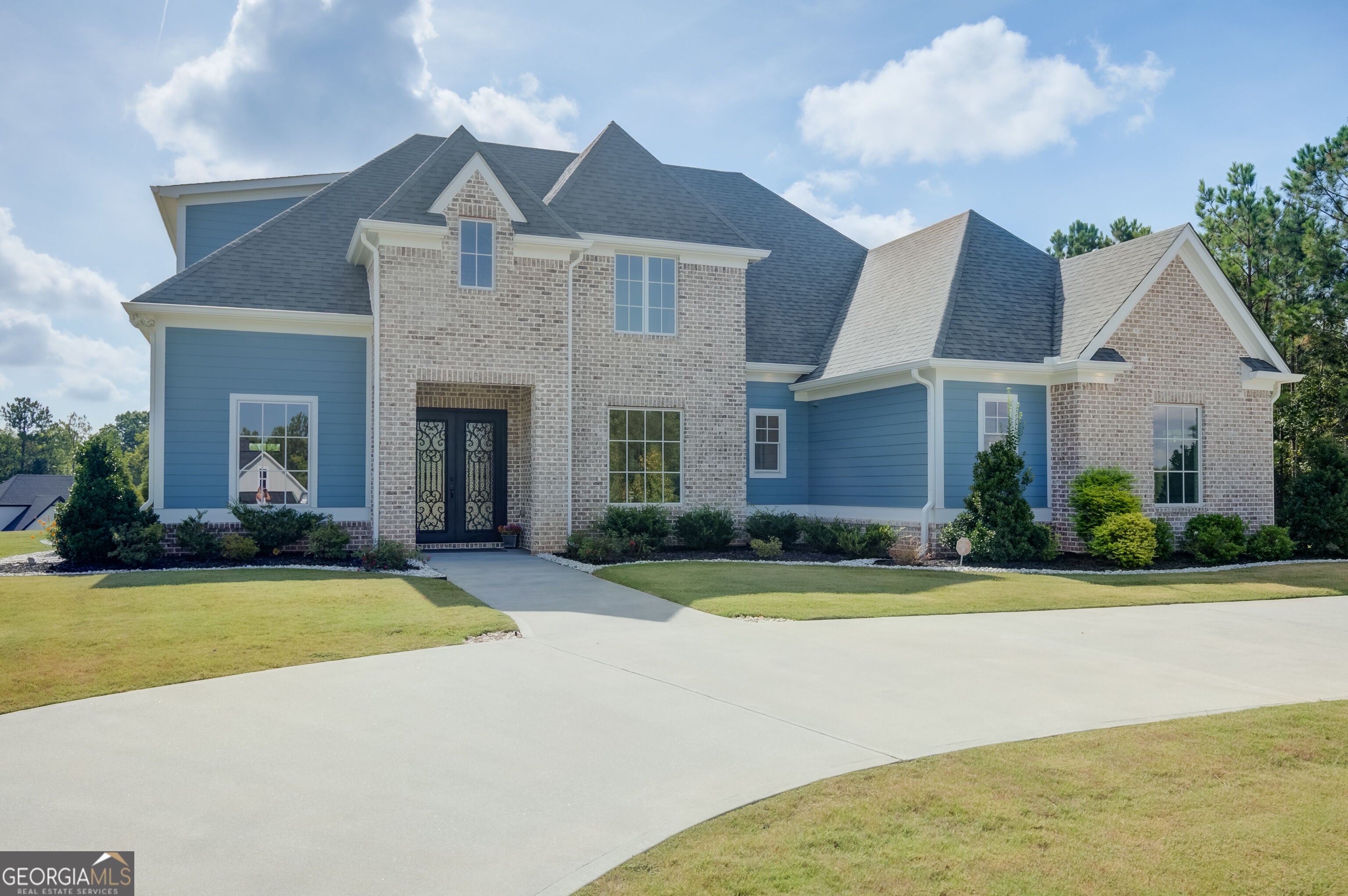 61 Forest Berry CT