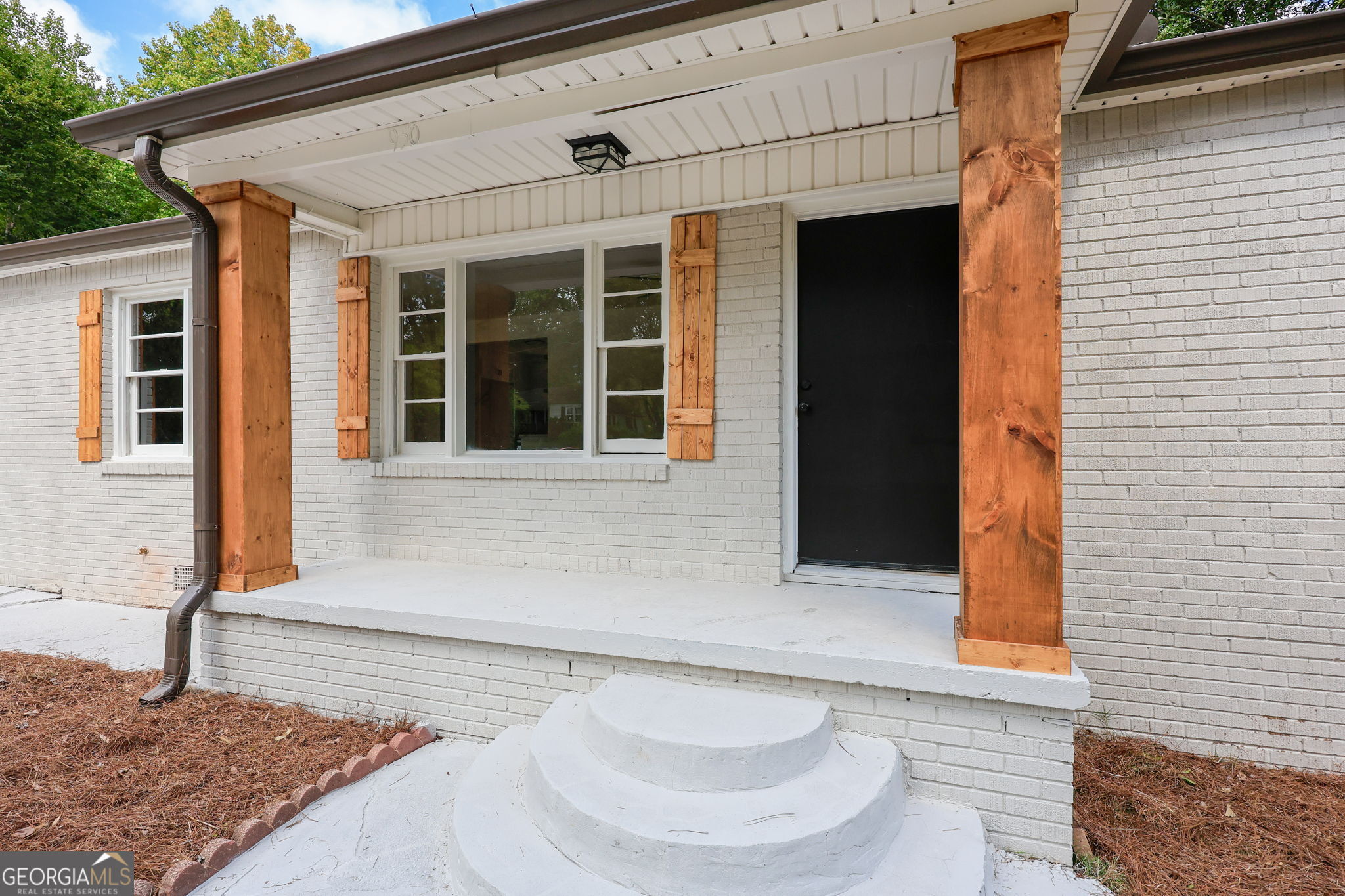 950 Dale DR SW