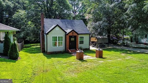 Photo of 183 Parkway Drive, Athens, GA 30606 (MLS # 10596516)