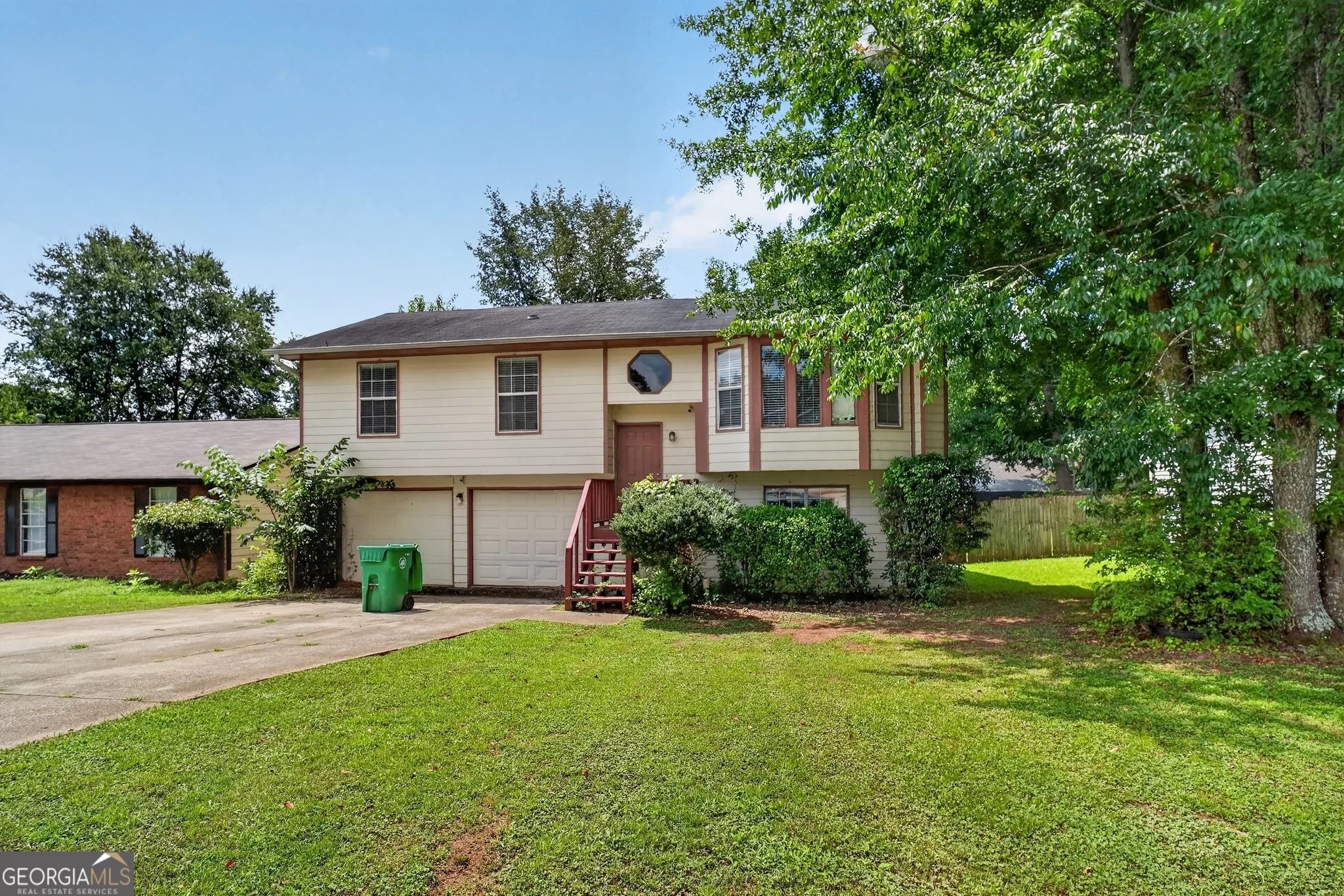 6409 Eastbriar Drive