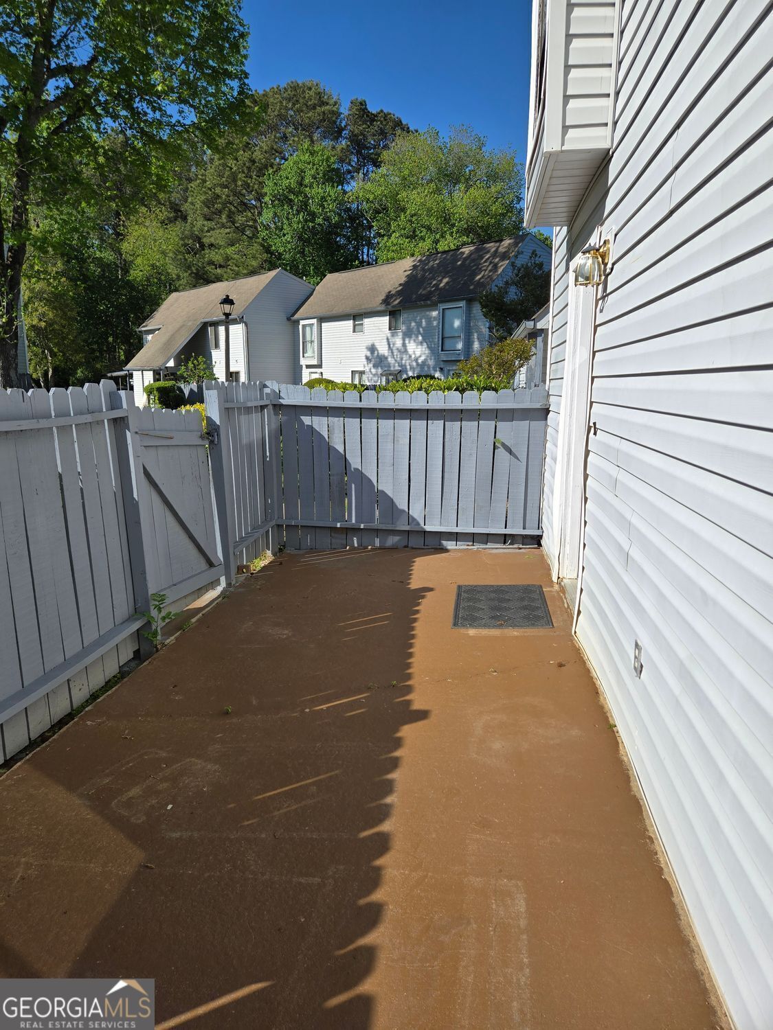 22 Fairview DR