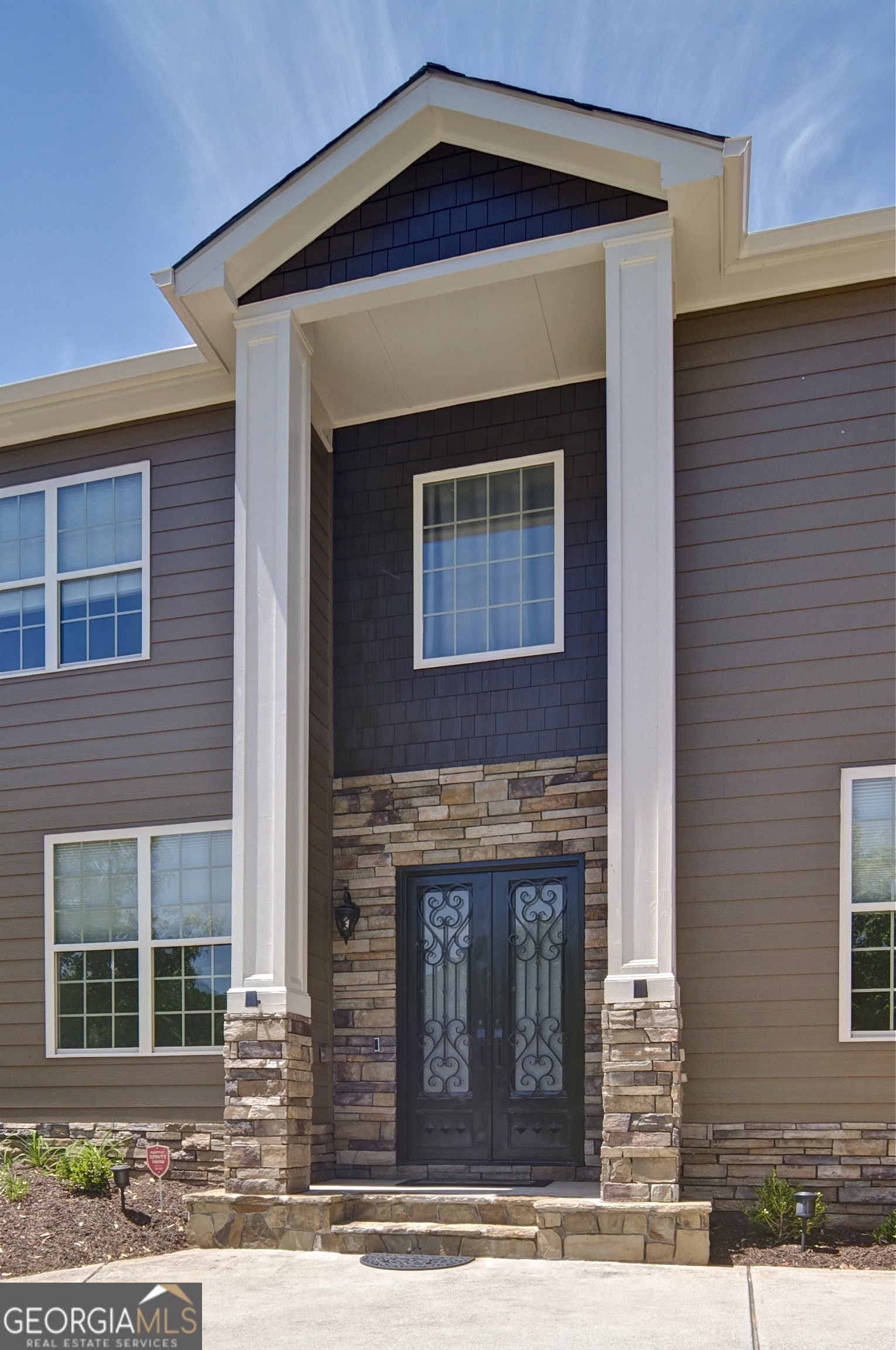 232 Waters Lake DR