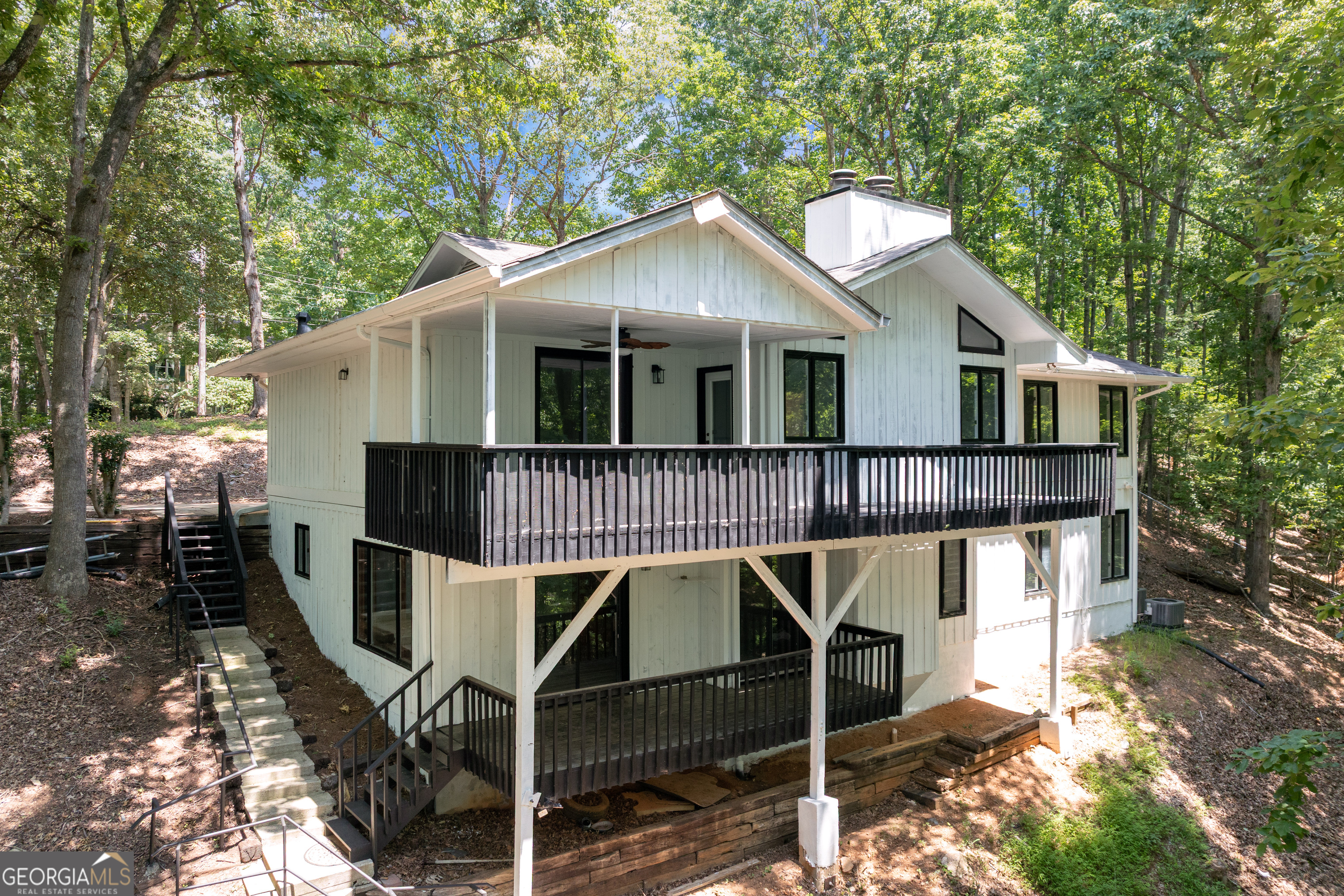 2945 Thompson Mill RD