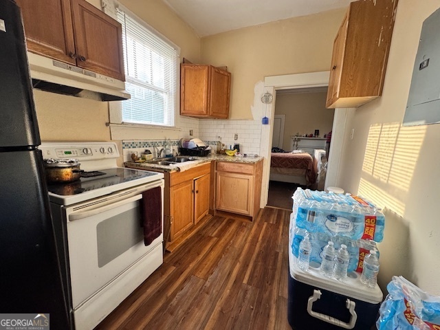 600 W Lincoln AVE